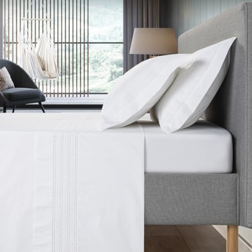 Casa da Laura - Juego de Sábanas Blancas con Tira de Encaje Petra - 300 Hilos de Algodón de Percal - Sábanas para Cama de 150/160 cm - con 2 Fundas de Almohada de 50x80 cm