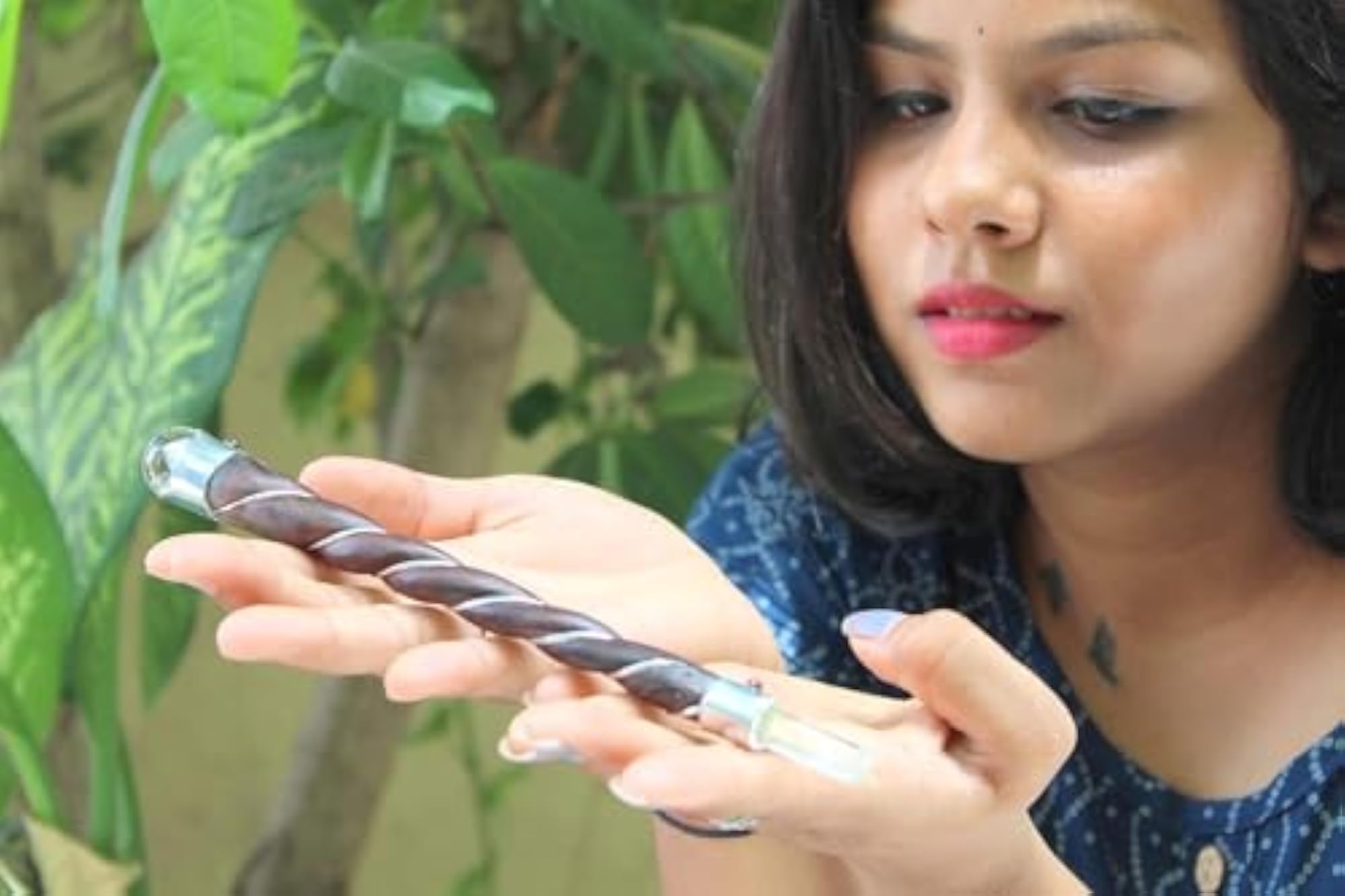 Jet Rosewood Twisted Thick Healing Wand Stick for Energy Balancing
