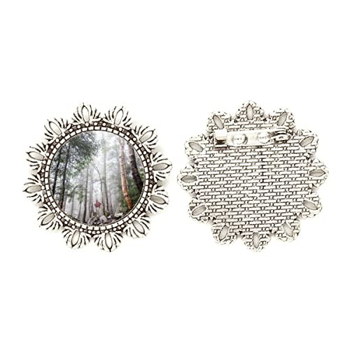 Broche de plata con diseño de flores de niebla forestal, mediano para solapa