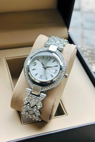 Image of styledose Women Analogue Wrist Watches for Women's & Girls&Miss&Ladies Diamond Studded Stylish Bracelet Strap