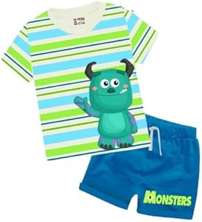 طقم اطفالي مكون من قطعتيين تيشرت متعدد الالوان وشورت ازرق (5 سنيين)