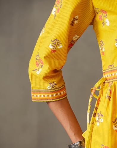 Kurta ethnique imprimé jaune Fabindia, la coupe longue fluide confortable