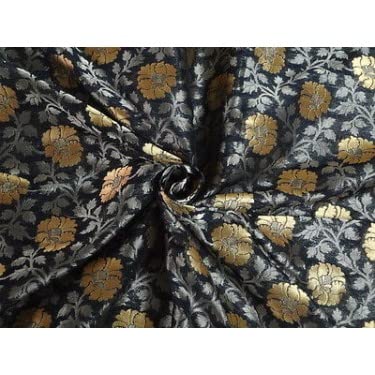 Brocart 100% pure soie Georgette noir et or pour donner vie a vos reves de couture