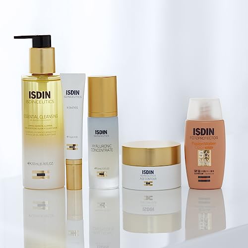 ISDIN Fusion Water MAGIC Medium SPF 50 Protector Solar Facial de Uso Diario Ultraligero con Color Tono de Piel Unificado con Efecto Buena Cara 50ml