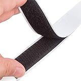 Cuando esté en uso: si la superficie de la pared de la pintura/papel no es muy fuerte, no se recomienda pegarla sobre él. La cinta es muy pegajosa y puede dañar la superficie de la pared cuando intenta separarla.