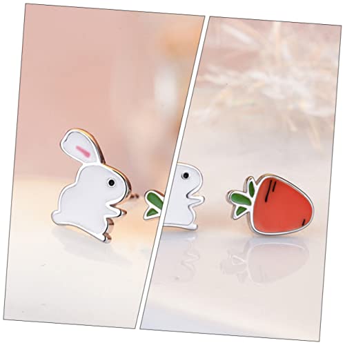 Boucles d'oreilles lapin asymétriques à offrir comme cadeau d'anniversaire original