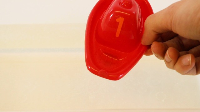 Battat Stackin’ Boats – 10 Barcos Numerados Y Apilables Para Baño, Piscina Y Playa, Juguete Educativo De Conteo Para Bebés De 6 Meses+
