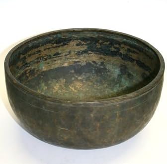 Antique Singing Bowl for Grinding 2,74 kg with Beater