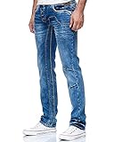 Notre Mannequin porte la taille FR38 US30 mesure, 1m82, pèse 74kg