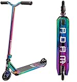 Peso: 3,75 kg. Altura total del patinete: 81 cm. Carga máxima: 75 kg.