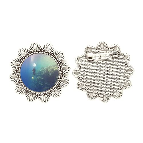 Broche de plata con diseño de flores en el océano medium para ropa