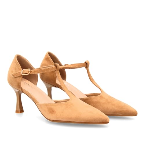 96113 Zapato de Tacon Medio con Tira en T para Mujer. Elegante, Comodo y versatil. con un Diseno Tipo Salon Ideal para Otono Invierno. Cierre de Hebilla y Tacon Fino. Kaki Talla 40
