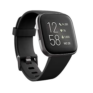 Ga voor een gezond en actief leven met Fitbit Versa 2, de premium smartwatch met spraakbediening, slaapscore, fitnessfuncties, apps en meer.