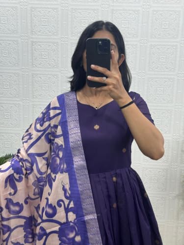 Buy queens world Women’s Maroon Floral Printed Anarkali Suit Purple - Image 4