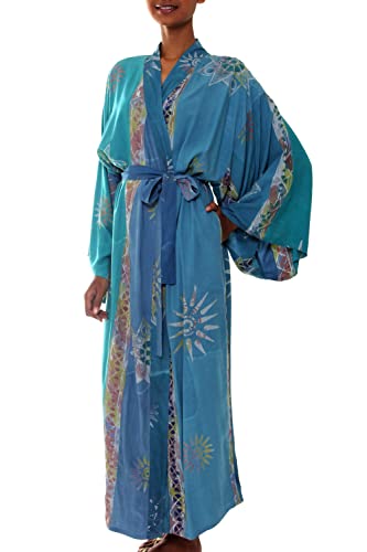 NOVICA Artisan made Women's Handpainted Batik Patterned Long Robe from Indonesia (US, Alpha, One Size, Regular, Long, Green Baliku)