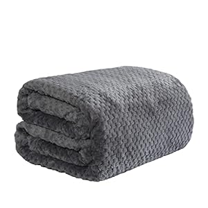 Dreamscene Throws for Sofas, Soft Cosy Warm Throw Blanket for Bed Settee Honeycomb Waffle Single Bed Throw Fluffy Winter Fleece Blanket Faux Fur Throws, Charcoal Grey – 125 x 150cm