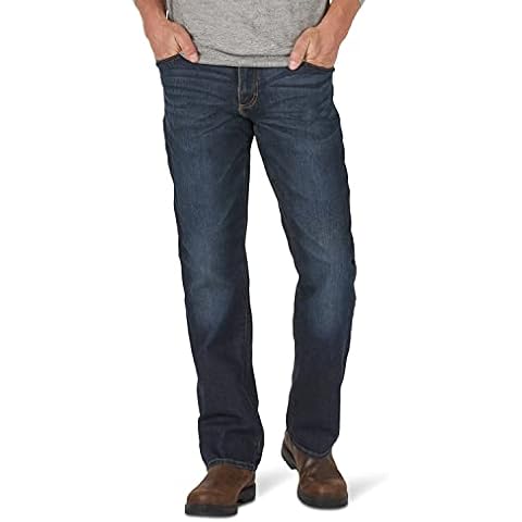 Lee Men's Extreme Motion Bootcut Jeans Cover