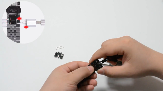 Wolait Compatible with Apple Watch Bands 42mm (Series 11 10 )41mm 40mm 38mm, Stainless Steel Heavy iWatch Bands with Butterfly Folding Clasp Link Bracelet for Series 9/8/7/6/5/SE3/2/1 Women Men, Silver/Gold