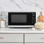 Panasonic PAN-NN-SC67NS 1.3 Cu.ft. Four micro-ondes de comptoir - Design élégant avec des performances de cuisson puissantes