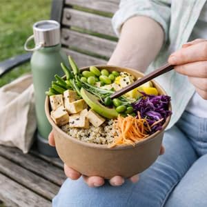 Bol Salade Kraft avec Couvercle – Lot de 100 – Étanche et Résistant – Pour Salades, Plats Chauds ou Froids à Emporter – Micro-ondable (900 ML, Couvercle en PET)