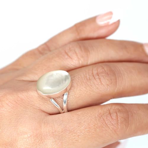 Jeweloporium White Mother Of Pearl Silver Ring Size 8, 925 Sterling Silver Ring for Women, Genuine Chunky Oval Gemstone Handmade Jewelry