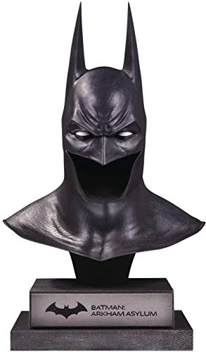 DC Collectibles DC Gallery: Arkham Asylum Batman 1: 2 Scale Cowl