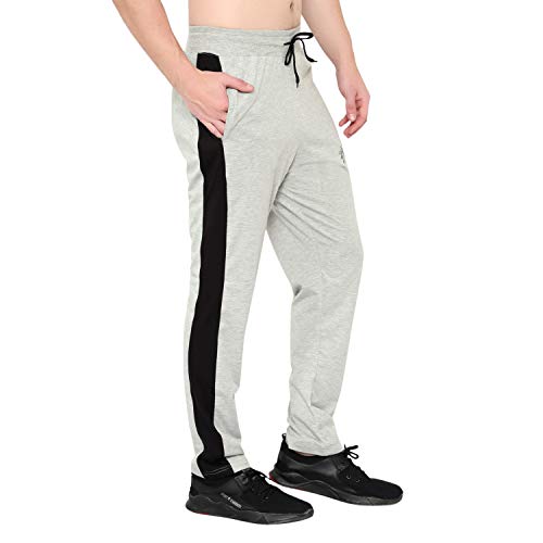 Image of Men's Regular Fit Trackpants