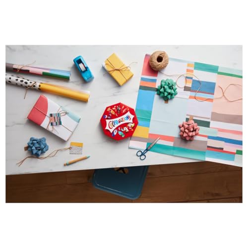 Celebrations Schokolade Großpackung 16x186g, Mit Mini-Schokoriegel Snacks (Maltesers, Galaxy, Snickers & mehr), Schokoladen Geschenk Idee mit Mini Schoko Pralinen, Süßigkeiten Box (2976g)