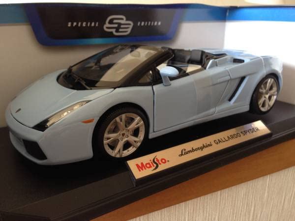 NOREV 1/18 LAMBORGHINI GALLARDO SPYDER BLEUE