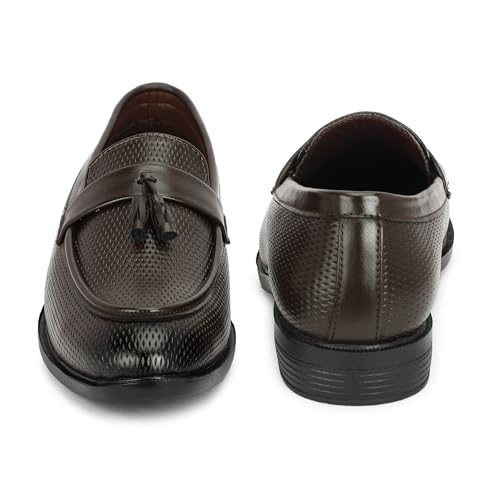 Image of NARKI Men's Black Textured Leather Tassel Loafers - Stylish Slip-On Formal Shoes for Office