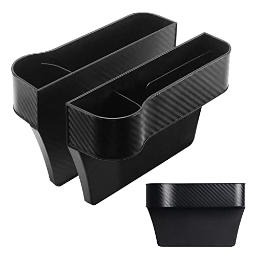 【2023改良モデル】KONGZEE 車用 サイド収納ボックス 炭繊紋型 カーシート隙間 カー用品 便利グッズ 車内 多機能 大容量 車シートサイドポケット 携帯電話 飲み物 現金 カード 鍵 リモコンの収納 車シート収納ポケット ドリンクホルダー付き 直径6.5cm以内ペットボトルを入れ 運転席+助手席 2個入り