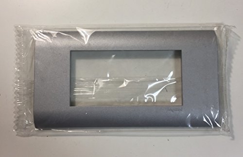 Plaque aluminium Legrand 075134 pour habillage horizontal 4 mod