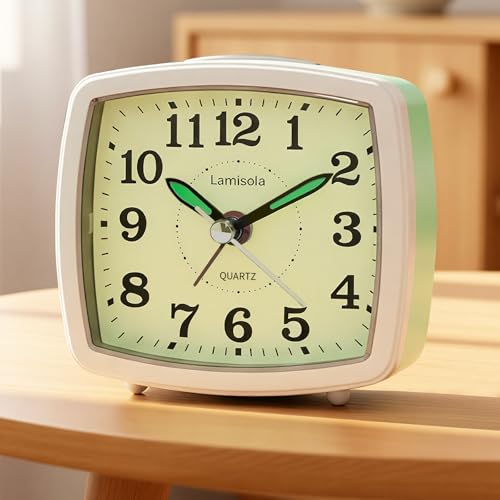 Lamisola Battery Analog Travel Alarm Clock, Small Clock for Bedroom, Desk Table Shelf Clocks for Room Office Bathroom Vanity, Aesthetic Retro Clocks for Kids Teen Seniors, Mint