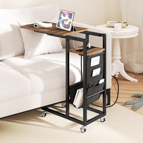 COSTWAY Table d'Appoint à roulettes avec Prise, Plateau Extensible, Bout de Canapé en Forme C, 2 Prises, 1 Port USB, Porte-Revues, 5 Pochettes, Table de Lit...