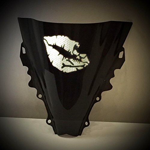 Customtaylor33 High Intensity Reflective Vinyl Death Kiss Skull Crossbones Lips Decal Bumper Sticker - Cars, Motorcycles, Helmets, Wind Screens, Laptops, Cellphones, (White, 8 Inch Wide) #TOP4