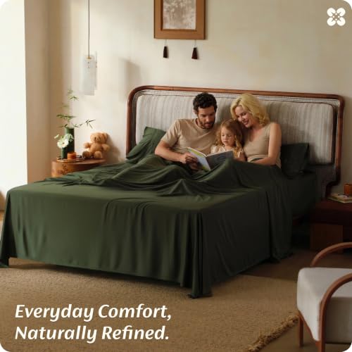 Bedsure PureWoven 100% Viscose Derived from Bamboo, Queen Sheets, 4PCS by Bedsure - Used condition - Image 7