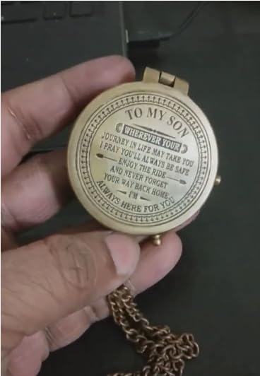 Brújula de latón personalizada para hijo con caja de madera – Regalo de papá con diseño náutico de ancla miniatura 3
