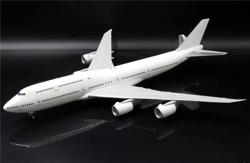 Amazon | JC Wings 1/200 完成品 For Boeing B747-8 Blank DIECAST