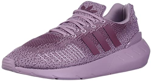 adidas Originals Women's Swift Run 22 Shoes