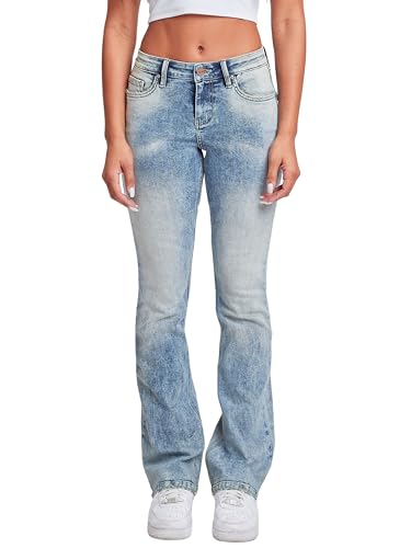 YMI Women's Bootcut Jeans with Flap Pockets, P60875