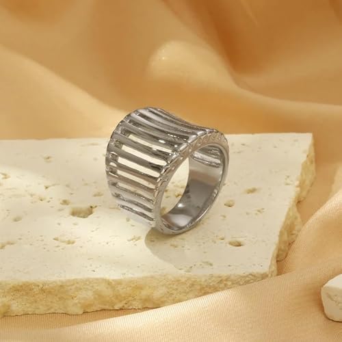 Bandes de mariage de luxe légères au design large et finitions polies