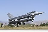 Größe: 86,36 x 57,40 cm Daniele Faccioli/Stocktrek Images – A Turkish Air Force F-16D Block 50+ Fighting Falcon. Photo Print (86,36 x 57,40 cm)