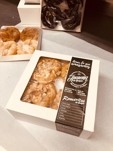 Ipanema de Quique, caja de 10 und. de Romeritos, deliciosos y jugosos lazos de hojaldre tiernos, hecho cada día en nuestro obrador. (Crema & Almendra)