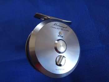 【美品】リョービ　メタロイヤル チヌ 607 倍速 Amazon.co.jp: 早いもの勝ち 入手困難 名機 リョービ メタ