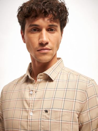 Image of THE BEAR HOUSE Men Spread Collar Checked Cotton Slim Fit Shirt