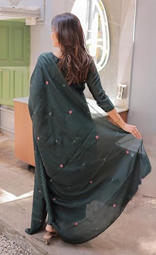 Image of Women Cotton Kurta Pant Set with Chanderi Cotton Dupatta | 3-Piece Straight Fit 3 /4 Sleeves Kurta with V-Neck | Ethnic, Festive & Casual Wear for Women| 3 Piece Set