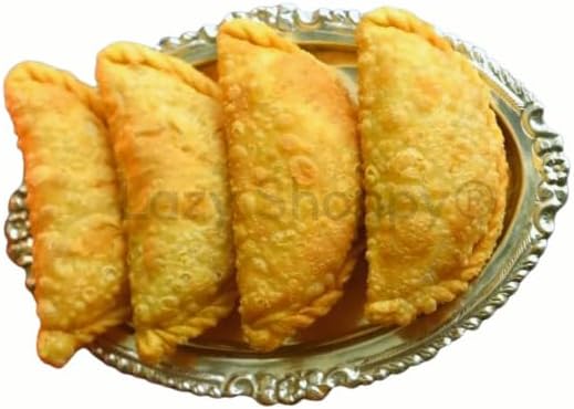 Lazy Shoppy® Karjikayalu | Kajjikayalu | Ganesh Chaturthi Sweets | Karjikai | Karanji | Gujiya Sweet Kayi Kadubu | Karjikai Sweet | ಕರ್ಜಿಕಾಯಿ | Kadubu| Diwali Special Sweet | కజ్జి కాయలు (250 Grams)