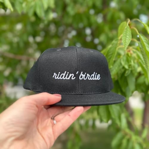 Buffbo Ridin’ Birdie Youth Golf Trucker Hat, Black Snapback Hat with White Embroidery, 100% Acrylic, Retro Flat Bill Hat, Structured Full-Back Design, Adjustable Plastic Snapback Hat for Young Golfers3