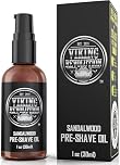 Viking Revolution - Olio Pre Rasatura Barba Uomo - Miglior Olio da Barba al Sandalo per Rasoio di Sicurezza e Rasoio a Mano Libera - Per una Rasatura Liscia e Senza Irritazioni - 30 ml
