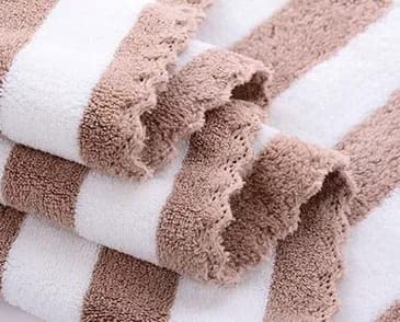 Image of HomeCloud Ultra Soft 300 GSM Bath Towel Set | 3X Softer Than Cotton Towels | Highly Absorbent & Ultra Fast Dry | Perfect for Home, Pool, Spa & Gym |Set of 2 (1 Bath (140x70cm), 1 Face Towel (75x35cm)